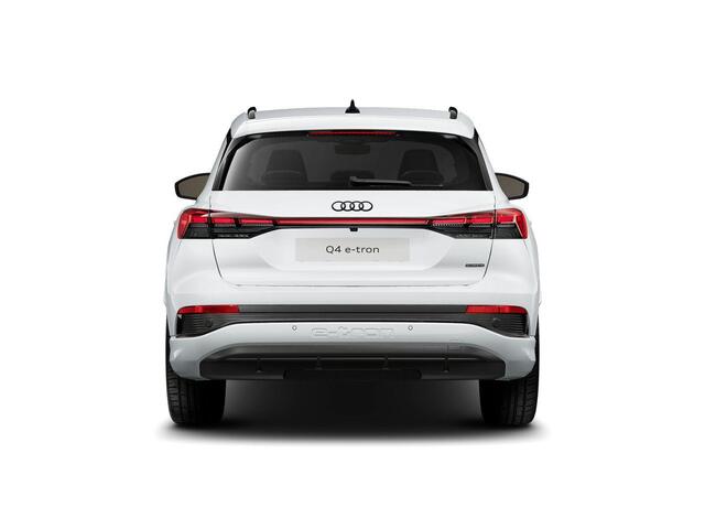 Audi Q4 e-tron 45 S edition Competition 82 kWh 286 pk | Assistentiepakket plus | Comfortpakket | Ambient lichtpakket | Optiekpakket zwart plus |