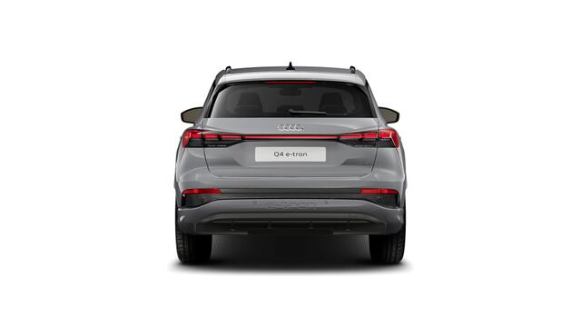 Audi Q4 e-tron Q4 45 e-tron 286 1AT S edition Competition Automaat | Velgen Audi Sport, 5-W-spaak-ster, platinagrijs
