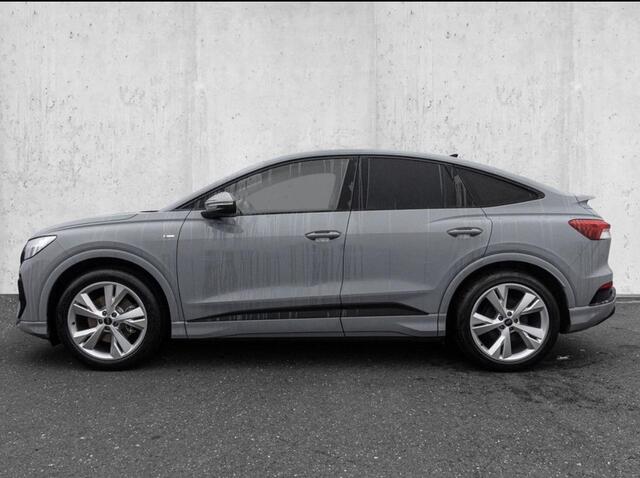 Audi Q4 e-tron Sportback 35 e-tron | S-Line | Black |
