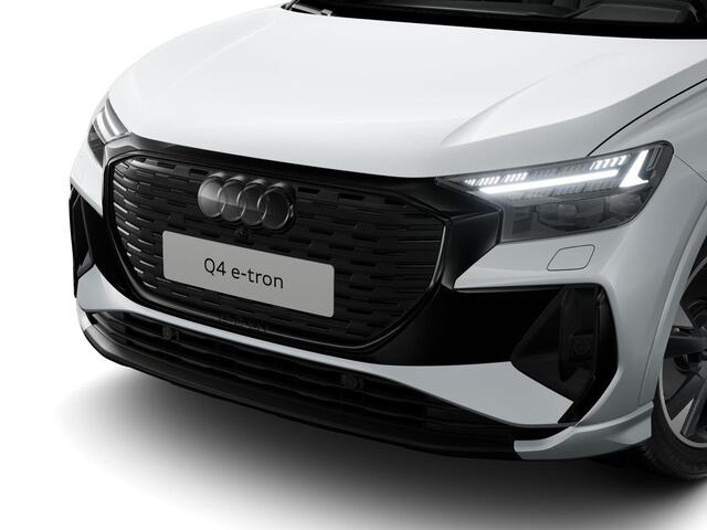 Audi Q4 e-tron S edition Competition (A1) e-tron 45 82 kWh 210 k
