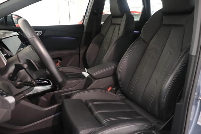 Audi Q4 e-tron 40 Launch edition Advanced 77 kWh | Warmtepomp | Leder bekleding | 20" Lichtmetaal | Parkeersesoren | Navigatie | LED matrix koplampen |