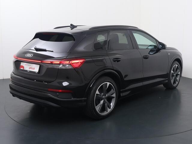 Audi Q4 e-tron 40 Launch edition S Competition 77 kWh | 204 PK | Matrix LED achterlichten | Adaptive cruise control | Warmtepomp | S line |