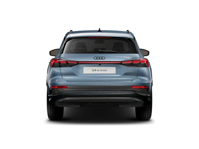 Audi Q4 e-tron 45 S edition Competition 82 kWh 286 pk | Assistentiepakket plus | Comfortpakket | Optiekpakket zwart plus | Ambient verlichting |