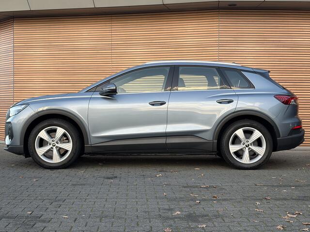 Audi Q4 e-tron 35 Launch edition 55 kWh Carplay / Led / Cruise / Stoelverwarming / Virtual