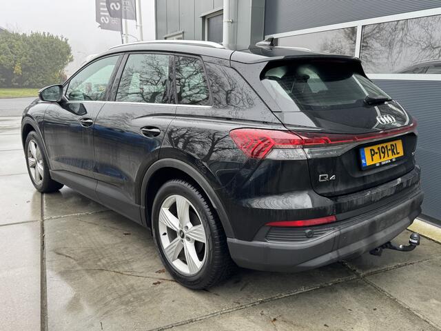 Audi Q4 e-tron 35 Edition 55 kWh Stoelverwarming Navigatie 19" LMV Trekhaak Elektrische klep Audi Sound