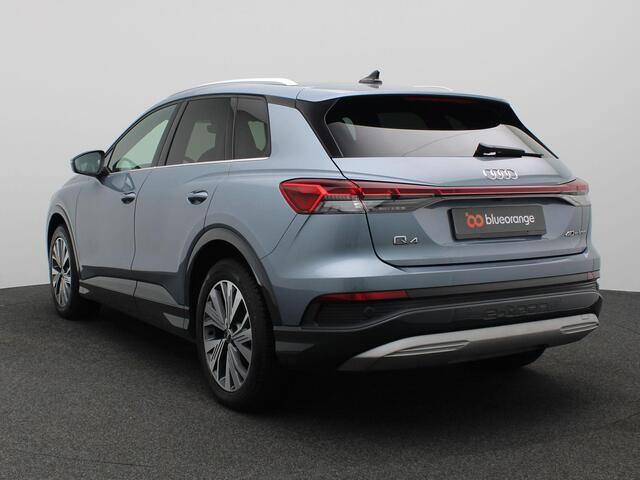 Audi Q4 e-tron 40 Launch edition Advanced 77 kWh 204PK Aut. SOH 95%, Warmtepomp, Dynamic Chassis, Adaptieve Cruise, Elektr. Achterklep, Clima, Matrix LED-Verlichting, 19" LM Velgen