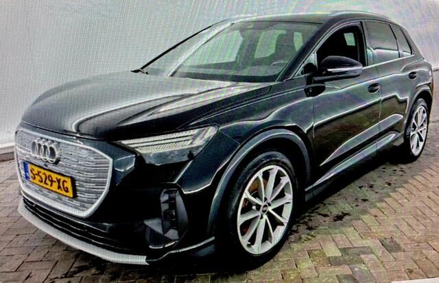 Audi Q4 e-tron 40 Advanced edition 77 kWh/Carplay/20inch/Camera/LED
