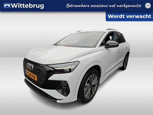 Audi Q4 e-tron 35 170PK Launch edition Advanced 55 kWh / Matrix LED / Alarmsysteem / 19" LMV / Parkeersensoren V+A / Stoelverwarming