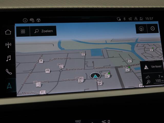 Audi Q4 e-tron 45 e-tron 286 Pk 82Kwh | Trekhaak | Stoelverwarming | Head-Up | Navigatie | Camera | 20 Inch | 9.995 Km!!