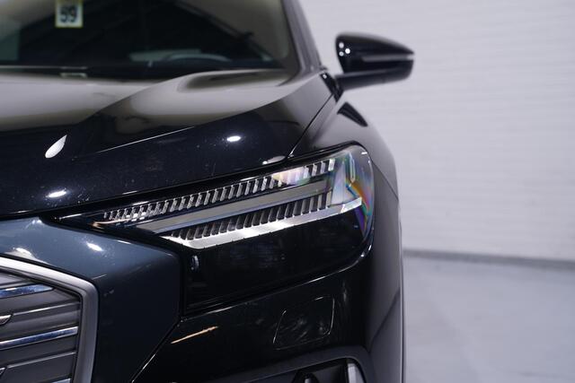 Audi Q4 e-tron 40 Launch edition S Competition 77 kWh NAP Trekhaak Apple Carplay Camera Warmtepomp Led matrix
