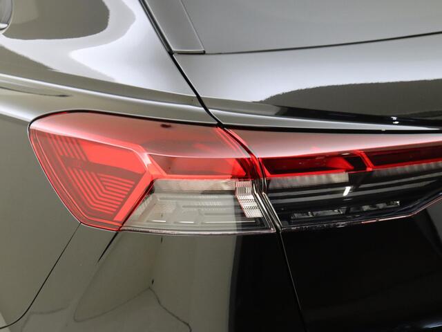 Audi Q4 e-tron 45 quattro Advanced edition 82 kWh | 20 inch LM velgen | Optiekpakket zwart | Privacy Glass | Matrix koplampen | Navigatie