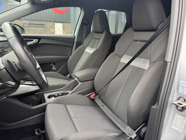 Audi Q4 e-tron 40 Advanced edition 77 kWh | Stoelverwarming | Adaptive Cruise Control | Navigatie | Camera | Keyless | RS Seats | Matrix LED | BTW | NAP