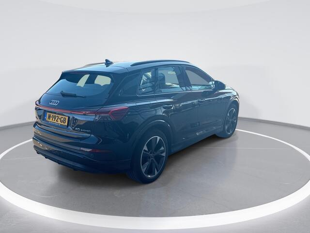 Audi Q4 e-tron 40 204pk Launch Edition S Competition 77 kWh · Panoramadak · Camera · Matrix LED · Sonos Sound · Optiekpakket Zwart · Stoelverwarming ·