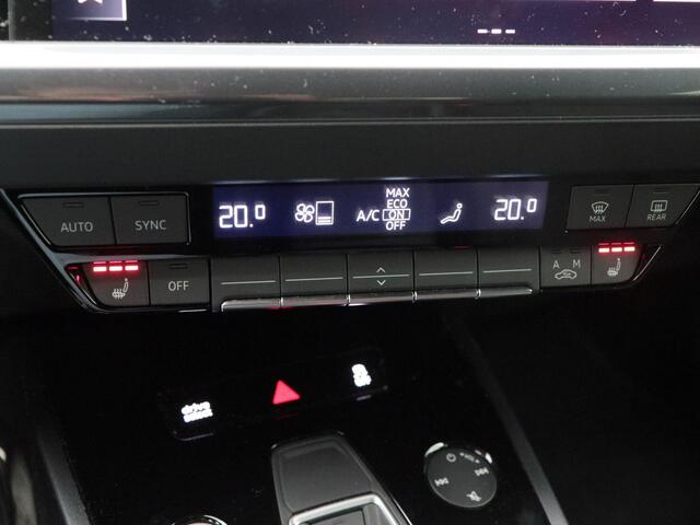 Audi Q4 e-tron 45 S-Line 286 Pk 82 kWh | Full LED | Trekhaak | Navigatie | Full LED | CarPlay | 21 Inch | 7.828 Km !!