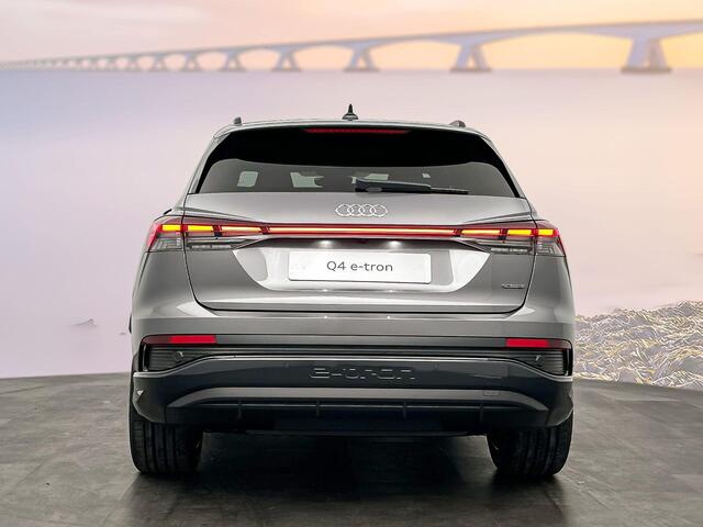 Audi Q4 e-tron S edition Competition 45 82 kWh 210 kW / 28