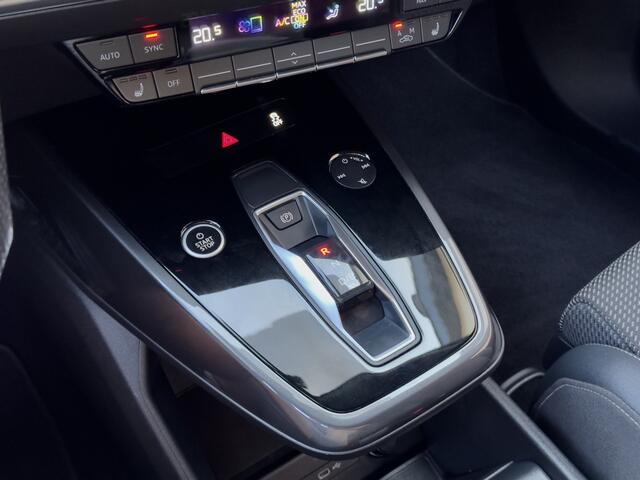 Audi Q4 e-tron 40 3x S-LINE 204Pk 77 kWh 89,6% SOH LEDER 20 INCHE-LMV CAMERA-360 DIGI-DASH NAVI LED PDC