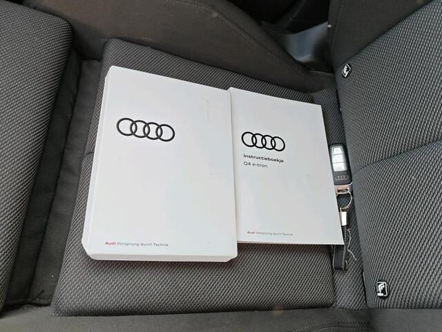 Audi Q4 e-tron 35 Launch edition Advanced 55 kWh | Stoelverwarming | Cruise Control | Navigatie | Apple Carplay | Keyless | Parkeersensoren | RS Seats | Matrix LED | BTW | NAP