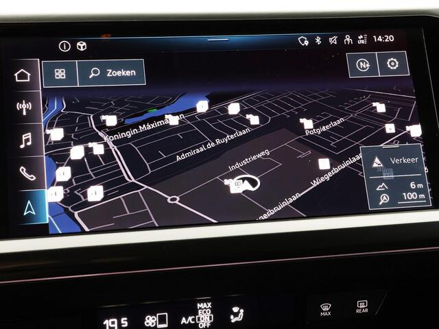 Audi Q4 e-tron 35 170pk 55 kWh S Edition · Camera · Head-Up Display · Afneembare Trekhaak · Optiekpakket Zwart · ACC · Elektrische Achterklep · 20"Velgen ·