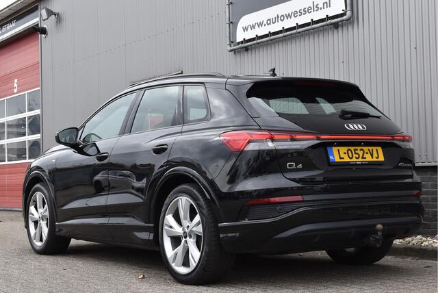 Audi Q4 e-tron 40 Launch edition S-line Competition 77 kWh Wegkl. trekhaak, Virtual cockpit, Adaptive cruise, Camera, Stoelverwarming, NAP