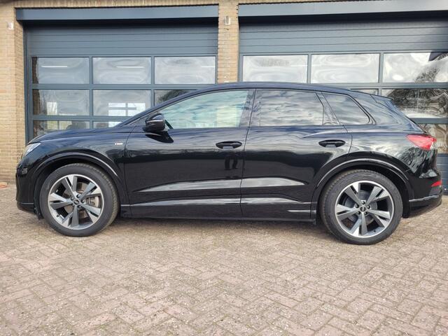 Audi Q4 e-tron Q4 E TRON 40 Launch Edition 2x S-Line Competition 77 kwh Camera