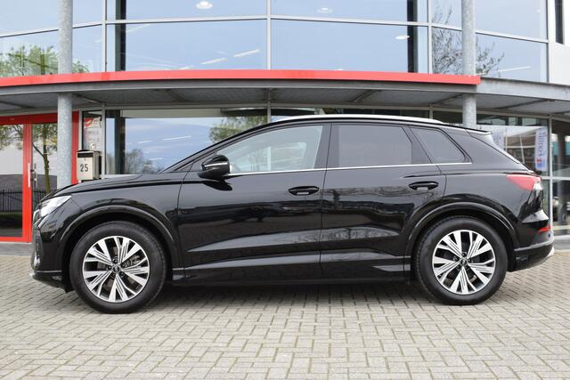 Audi Q4 e-tron 35 Launch edition Advanced Plus 55 kWh | Trekhaak | Kantel/Schuif Dak | Stuur + Stoelverwarming | Adaptieve Cruise Control |