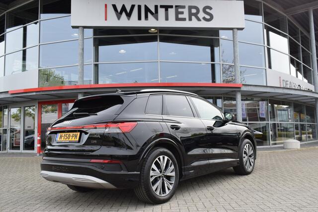 Audi Q4 e-tron 35 Launch edition Advanced Plus 55 kWh | Trekhaak | Kantel/Schuif Dak | Stuur + Stoelverwarming | Adaptieve Cruise Control |