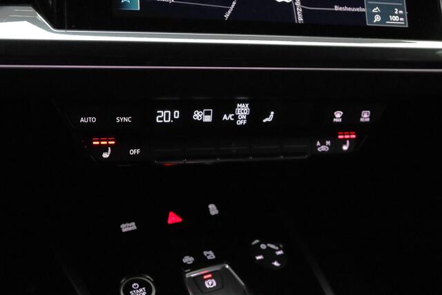 Audi Q4 e-tron 40 204 PK Launch edition S-Line Competition 77 kWh SOH 95%, Stoelverwarming, S-line Pakket, Adap. Cruise Control