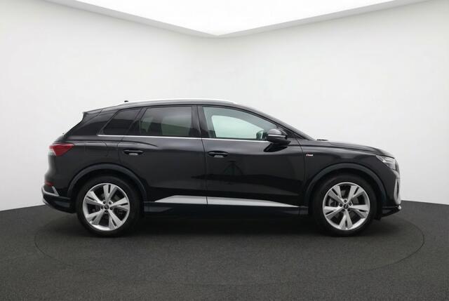Audi Q4 e-tron 40 e-tron S Line 95% SOH l Warmtepomp l Head up l Camera