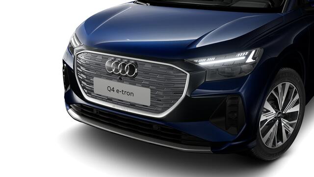 Audi Q4 e-tron Q4 45 e-tron 286 1AT S edition Competition | Achterklep, automatisch bedienbaar | Achteruitrijcamera | Adaptive cruise control