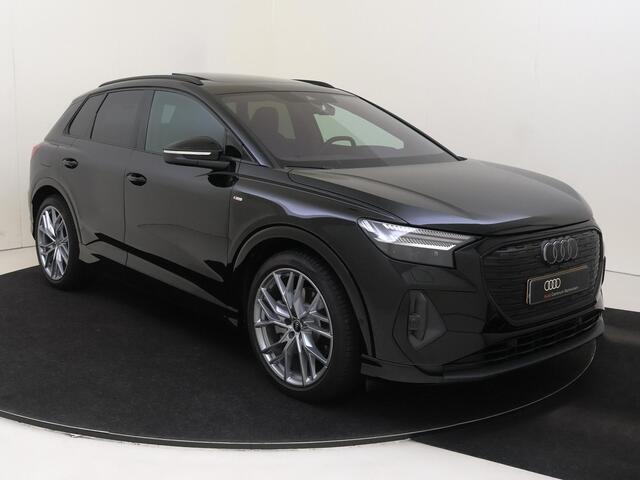 Audi Q4 e-tron 45 quattro S Edition 82 kWh | Panoramadak | Sonos | Trekhaak | Adaptive cruise | Geheugen voorstoelen | 360 camera |