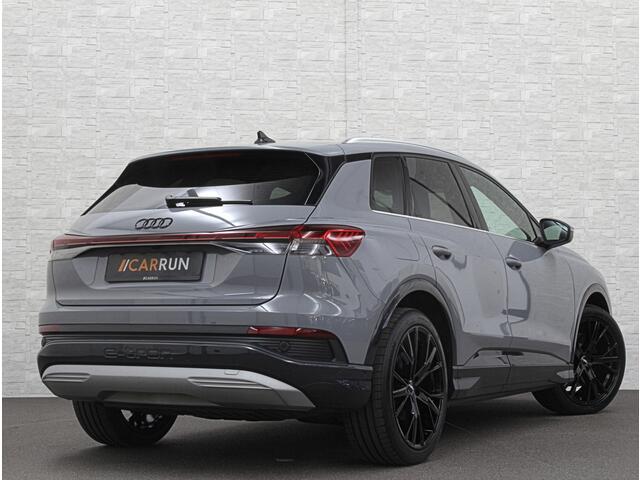 Audi Q4 e-tron 45 265pk Quattro RS Leder Sportstoelen | ACC | Sonos-Sound | Head-Up | 95% SOH | Sportstoelen | Keyless-Entry | Memory | Groot Navi | Virtual-Cockpit | Getint Glas | 3-Zone Clima | Zwarte Hemel | LED | Carplay | Standkachel | Achteruitrij-Camera | Stoelve