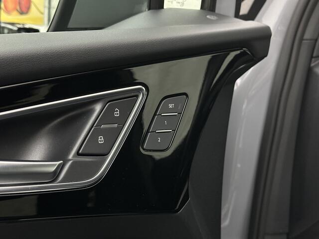 Audi Q4 e-tron 45 265pk Quattro RS Leder Sportstoelen | ACC | Sonos-Sound | Head-Up | 95% SOH | Sportstoelen | Keyless-Entry | Memory | Groot Navi | Virtual-Cockpit | Getint Glas | 3-Zone Clima | Zwarte Hemel | LED | Carplay | Standkachel | Achteruitrij-Camera | Stoelve