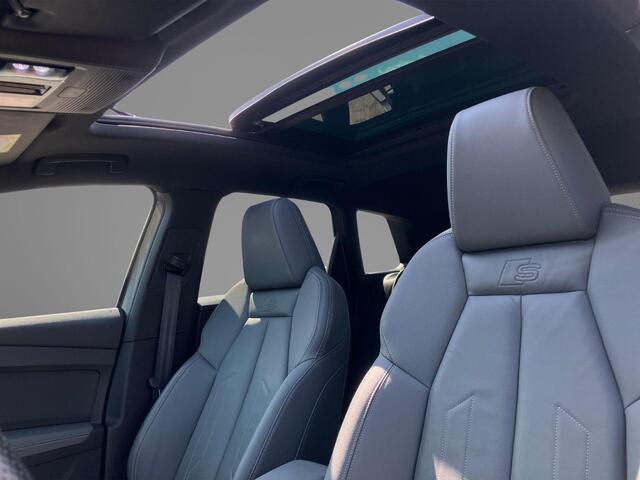 Audi Q4 e-tron 40 S Line 82 kWh 150kW/204PK · Panoramadak · Leder · Camera + Parkeersensoren