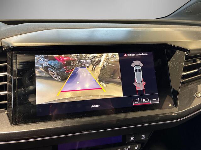 Audi Q4 e-tron 40 204pk Launch edition S Competition 77 kWh · Panoramadak · Camera · SONOS · Apple/Android Car Play Navigatie · Stoelverwarming · Wegklapbare Trekhaak · Apple/Android Car Play · 21'' Inch ·
