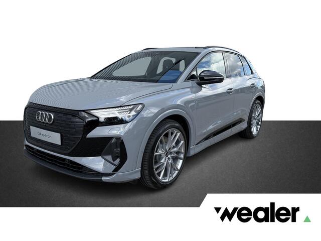 Audi Q4 e-tron S edition Competition (A1) e-tron 45 82 kWh 210 k | Panoramadak | Alcantara Stoelen | Stoelverwarming | 360 Camera | Inklapbare Spiegels | Sfeerverlichting | Matrix Verlichting | Adaptieve Cruise Control |