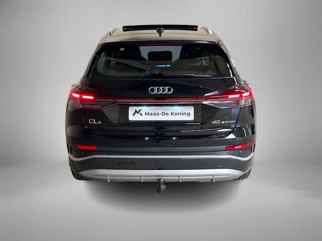 Audi Q4 e-tron 40 S Line 82Kwh 150kW/204PK S line Panoramadak · Trekhaak · Apple/Android Car Play · Stoelverwarming · Navigatie · Parkeersensoren