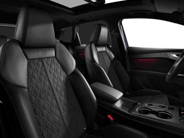 Audi Q4 e-tron S edition quattro 82 kWh 340 PK · Tech pro · Glazen panoramadak · Augmented reality head-up display