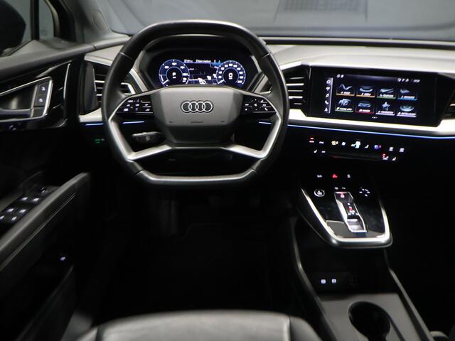 Audi Q4 e-tron 40 Launch edition S Competition 77 kWh [SCHUIFKANTELDAK, APPLE CARPLAY, CRUISE CONTROL, STOELVERWARMING, DIGITAL DASH, ELEKTRISCHE ACHTERKLEP, NAVIGATIE NIEUWSTAAT]