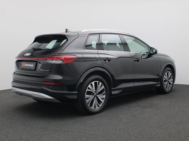Audi Q4 e-tron 45 Advanced edition 82 kWh 286PK Aut. Sonos Audio, Achteruitrijcamera, Adaptieve Cruise Controle, Matrix LED Verlichting, Stoelverwarming, Navi, 19" LM Velgen