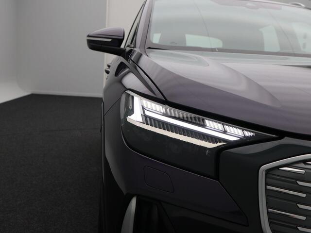Audi Q4 e-tron 50 quattro Advanced edition 77 kWh 299 Pk | Stoelverwarming | Adaptive Cruise | CarPlay | Matrix LED | Camera | SONOS Audio | Warmtepomp | 20 Inch | 121.724 Km !!