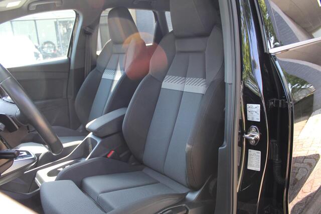 Audi Q4 e-tron 40 Launch edition Advanced 77 kWh SOH 94,4 % | Matrix LED