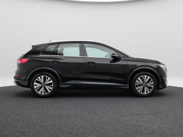 Audi Q4 e-tron 40 Launch edition Advanced 77 kWh 204 Pk | Trekhaak | Stoelverwarming | Cruise Control | Matrix LED | Climatronic | CarPlay | Navigatie | 69.387 Km !!