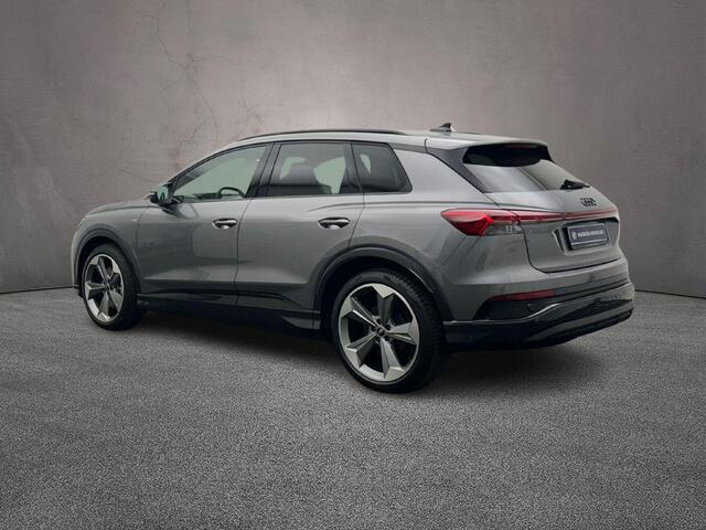 Audi Q4 e-tron 45 quattro S Edition Competition 82 kWh | Matrix | Amientverlichting-Plus | Privacy-Glas | 20 Inch | Assistentiepakket-Plus |