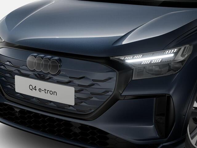 Audi Q4 e-tron S edition performance 286 PK · Trekhaak elek. wegklapbaar · Tech plus · Lendensteunen
