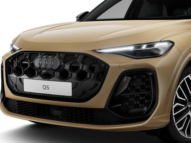 Audi Q5 2.0 TFSI e-hybrid quattro S edition Competition | Mmi experience pro | Glazen panoramadak | Tech plus | Privacy glas |