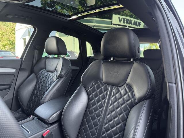 Audi Q5 55TFSI E 367PK S-Line Pano Matrix-LED Luchtvering Dodehoek Sfeerverl RS-zetels