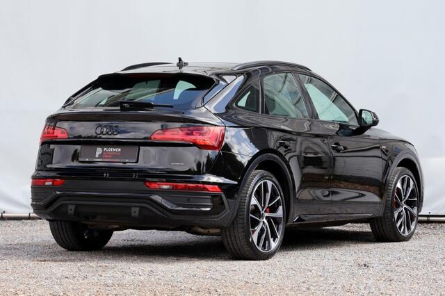Audi Q5 55 TFSIe S Edition Competition - 367 pk **Luchtvering / Pano / Trekhaak