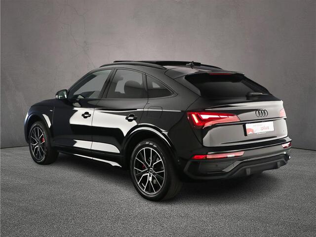 Audi Q5 Sportback 55 TFSI e S Edition Comp. | Pano | B&O | Tour | Trekhaak | Leder | Matrix | 20 inch | City | Parking | ACC | 360 Camera | Keyless |