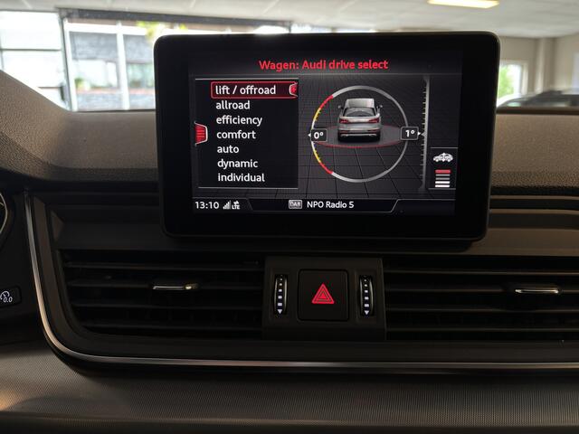 Audi Q5 50 TFSI e quattro S edition / Luchtvering / Panoramadak / Leder / Navigatie / LED / Dab+ / 20 inch - Elek Trekhaak -