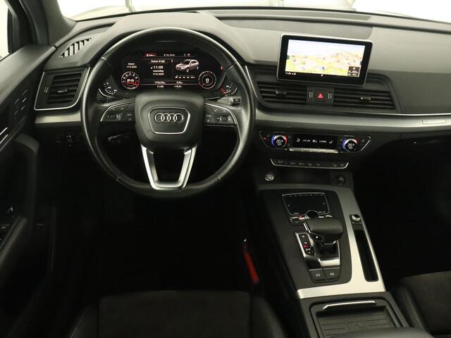 Audi Q5 2.0 TFSI quattro Launch Edition | Trekhaak | Head-Up | 360 Camera | Adaptive cruise | Matrix LED | Achterbankverwarming | Carplay | Memory | Virtual Cockpit | Navigatie | Sportstoelen